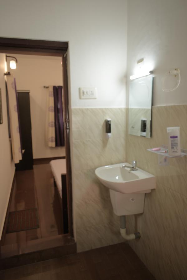 Hotel Vretreat Kokkānisseri Zewnętrze zdjęcie